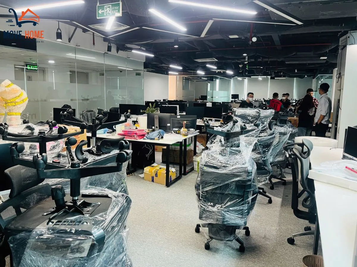 MOVE HOME đóng gói, niêm phong hồ sơ và thiết bị văn phòng